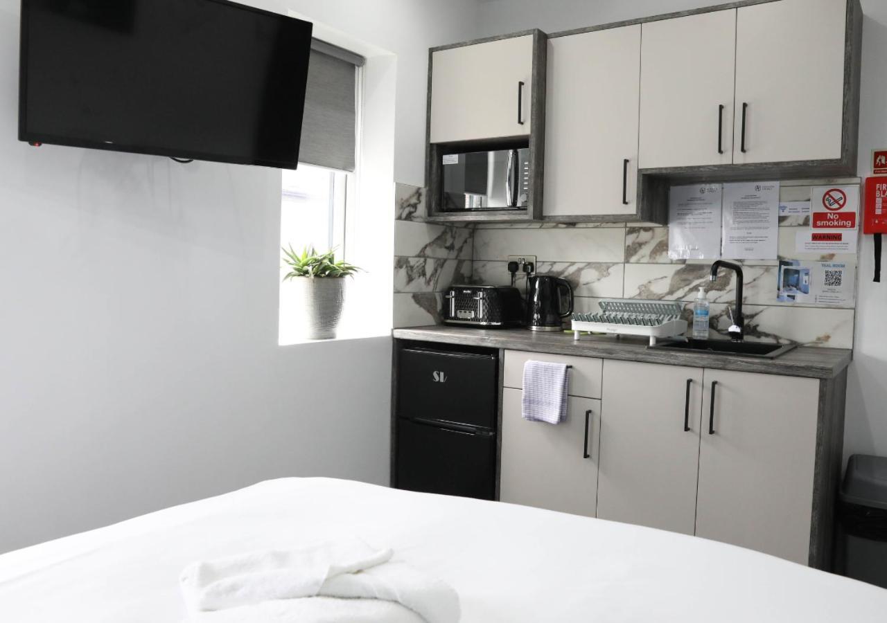 Cb Stays - Private Rooms With Ensuite And Kitchenette In Peterborough Zewnętrze zdjęcie