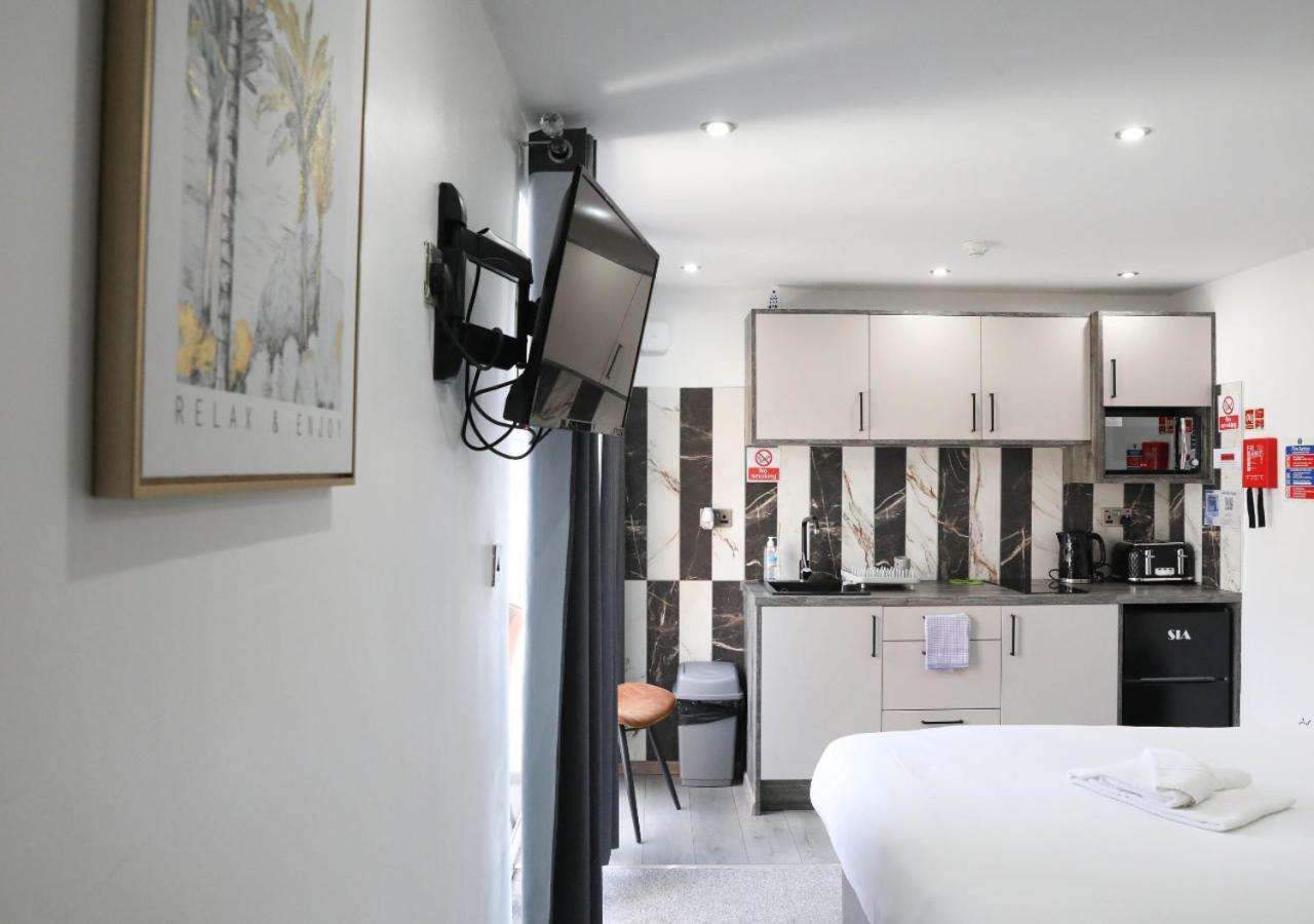 Cb Stays - Private Rooms With Ensuite And Kitchenette In Peterborough Zewnętrze zdjęcie